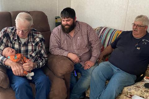 Article Image Alt Text