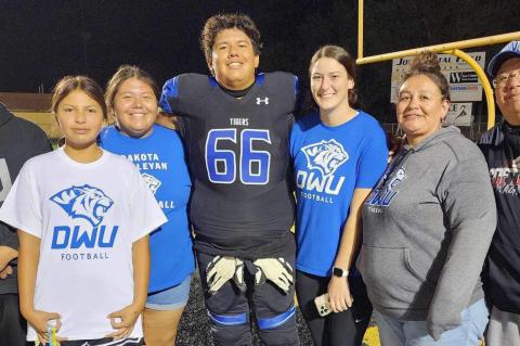 Article Image Alt Text