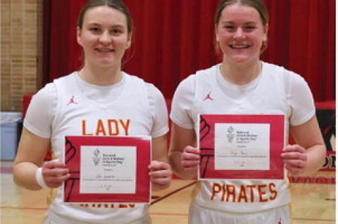 SENIORS AND PARENTS HONORED ON PARENTS NIGHT