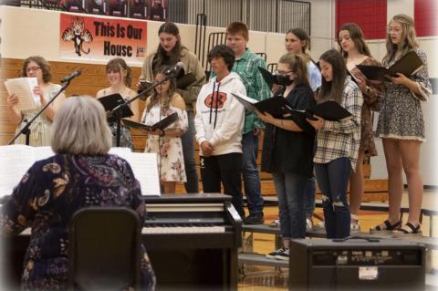 MIDDLE SCHOOL SPRING CONCERT