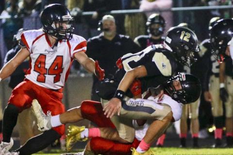 THE RED RAIDERS DEFEAT THE TRAPPERS IN LAST REGULAR SEASON GAME