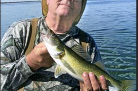 SHOOTING OFFHAND BECAUSE IT LOOKS COOL? I DON'T THINK SO.