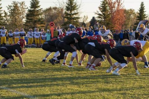 AVON PIRATES CONTINUE THEIR FIGHT TO THE DOME