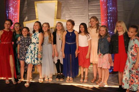 BIG AND LITTLE DANCE