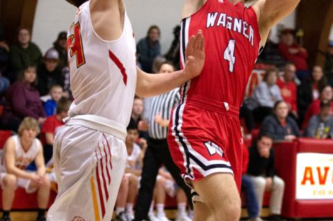 WAGNER RAIDERS DEFEAT AVON PIRATES 62-34