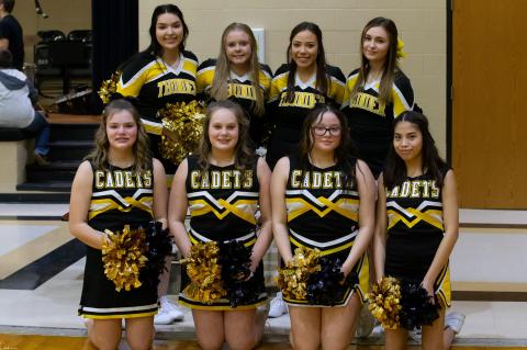 ANDES CENTRAL/DAKOTA CHRISTIAN BASKETBALL CHEERLEADERS
