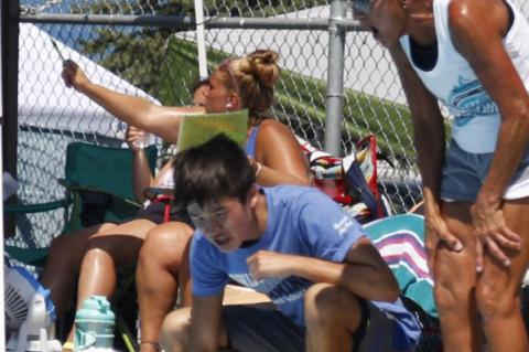 WAGNER WAVES AT CHAMPIONSHIPS