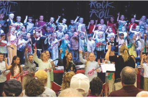 Music filled the Avon gymnasium on Monday night, April 28th as Avon Elementary Pre-Kindergarten through fifth grade presented their Spring Concert. The Preschool was directed by Mrs. Raja Brandt and Mrs. Janelle Sees, the kindergarten through fifth grade 