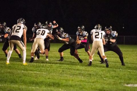 THUNDERHAWKS COME UP SHORT TO THE TRAPPERS