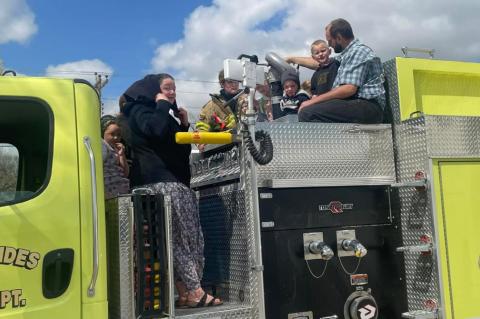 Article Image Alt Text