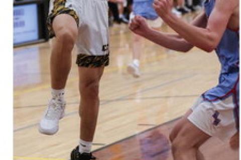 Jamian Medicine Horn with the layup.