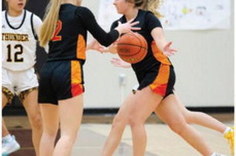 AVON SENIOR GIRLS BASKETBALL PLAYERS RECOGNIZED