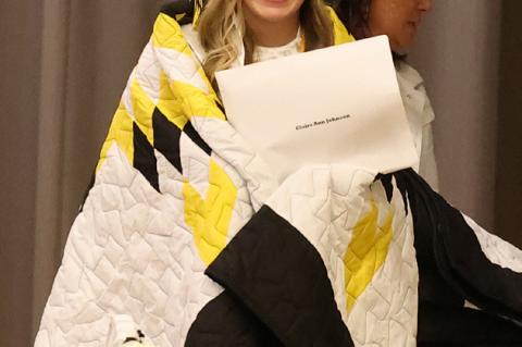 Article Image Alt Text