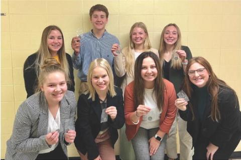 ORAL INTERP TEAM REGION RESULTS